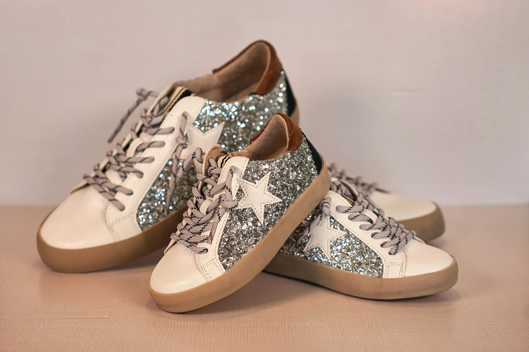 Paula Glitter Sneakers